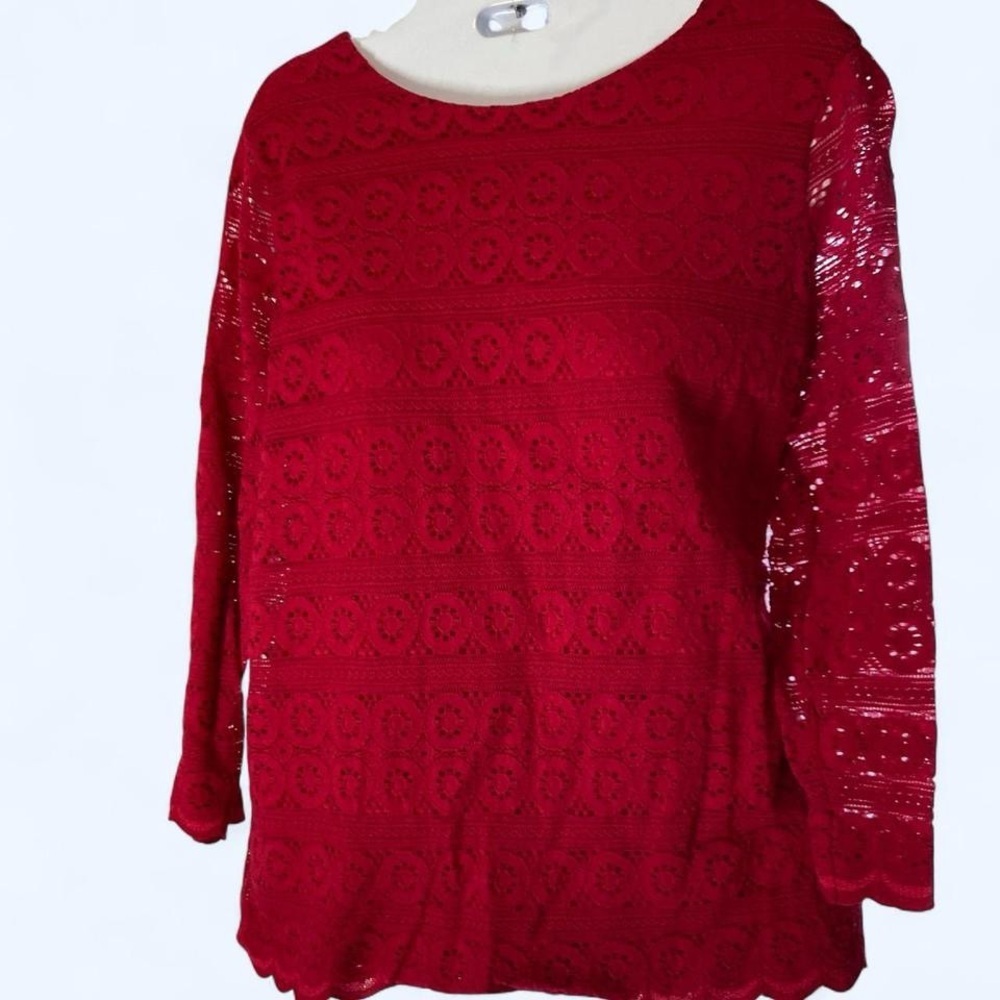 Red Charter Club lace long sleeve top PM